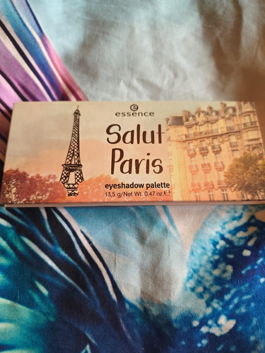 Essence salut paris - salut,